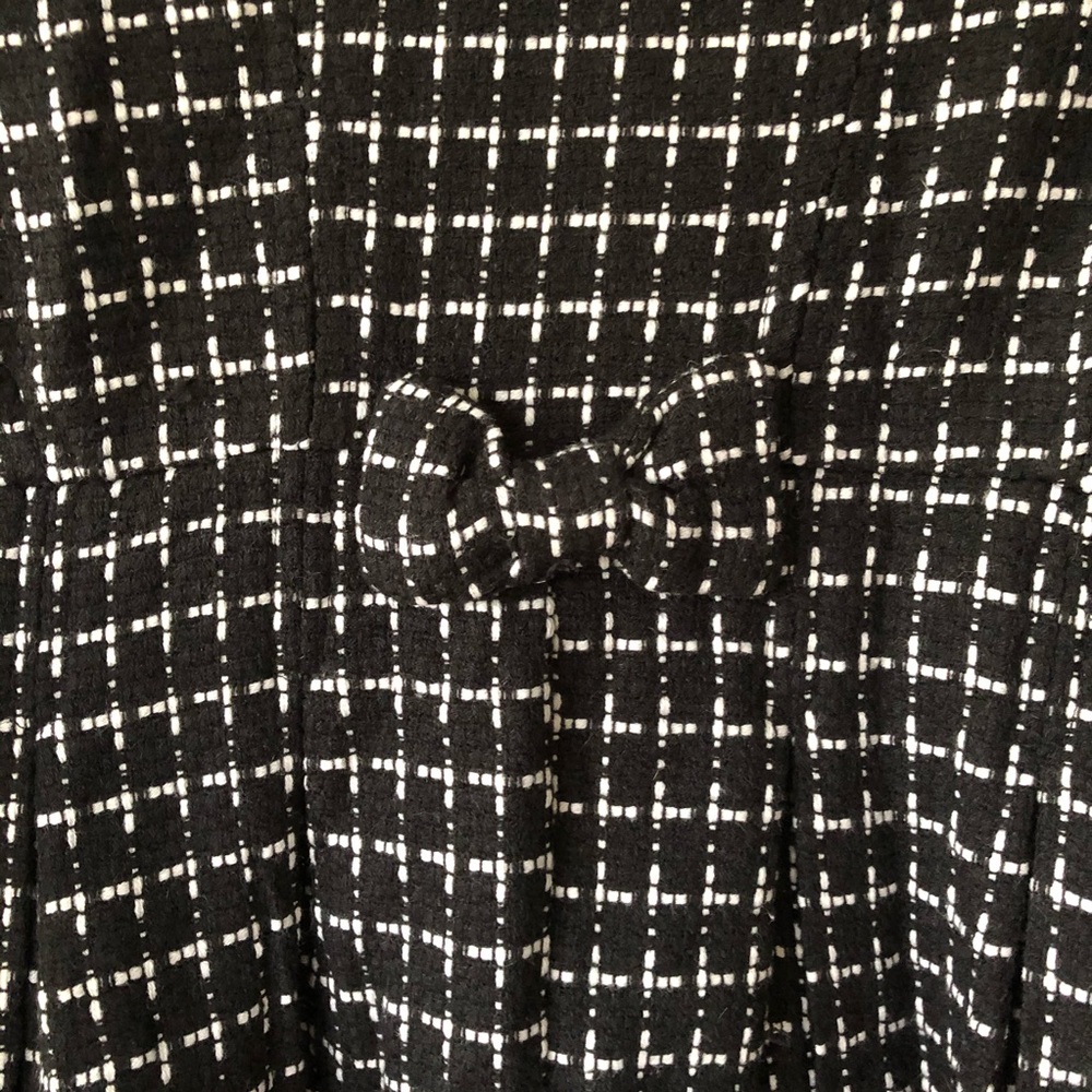 Black&white Bow Peacoat 🖤 - Picture 5 of 6